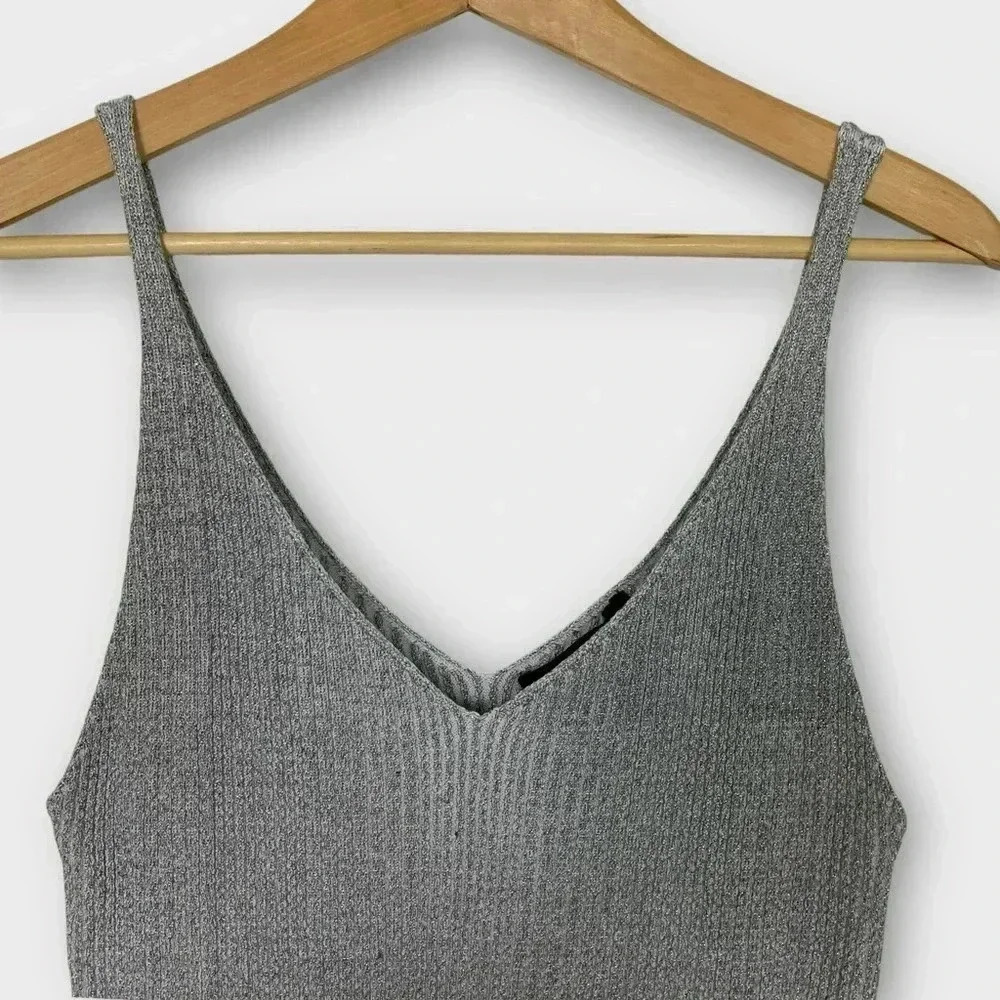 Forever 21 Metallic Silver Knit Tank Crop Top - Picture 4 of 7